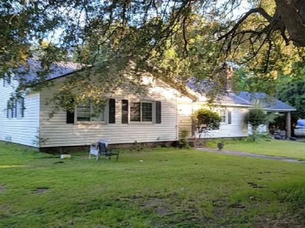 152 Albany St, Saint Stephen, SC 29479