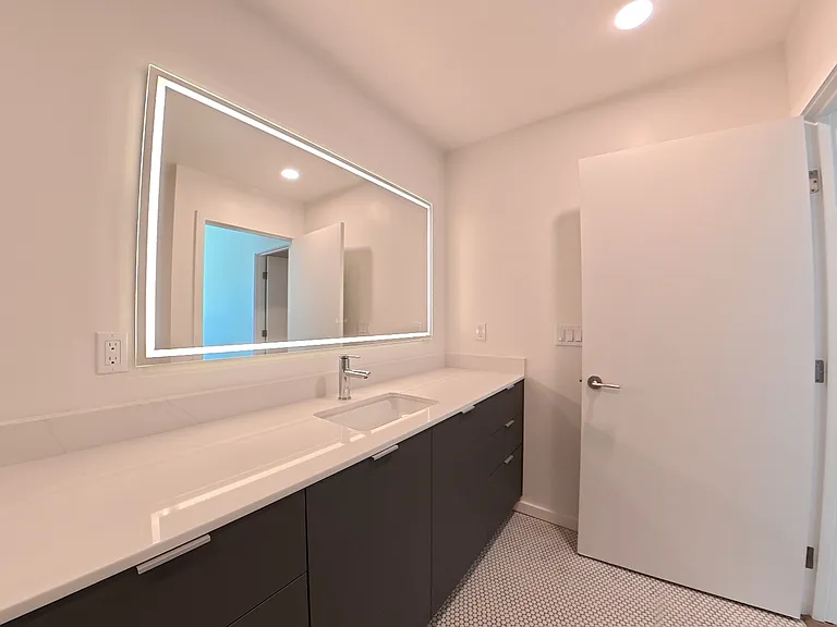 5119 Colfax Ave #203 — Photo 14