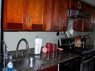 128 Pioneer St APT 2, Brooklyn, NY 11231