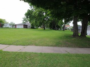 308 S Olive St, Maquoketa, IA 52060