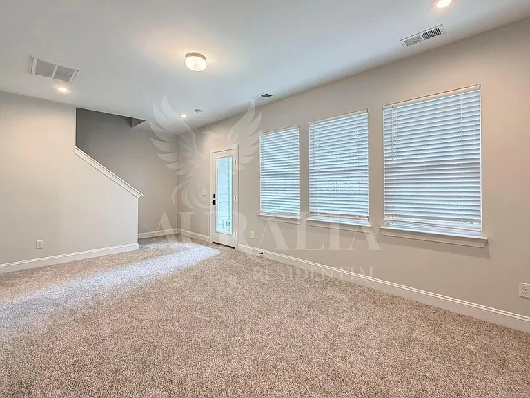 829 Amley Pl — Photo 40