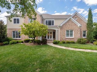 27 Flynn Forest Ln, Saint Louis, MO 63122