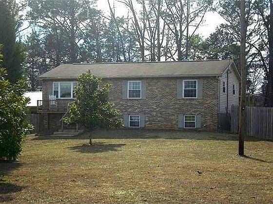 1st image of 231 American Dr NE