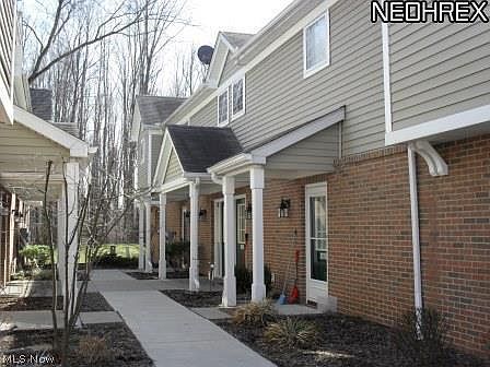 2nd image of 3302 Lennox Village Dr Unit 211