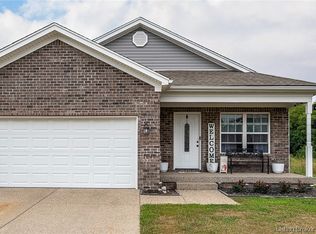 8031 Vista Pl, Charlestown, IN 47111