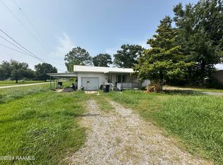 412 E Lafayette St, Maurice, LA 70555