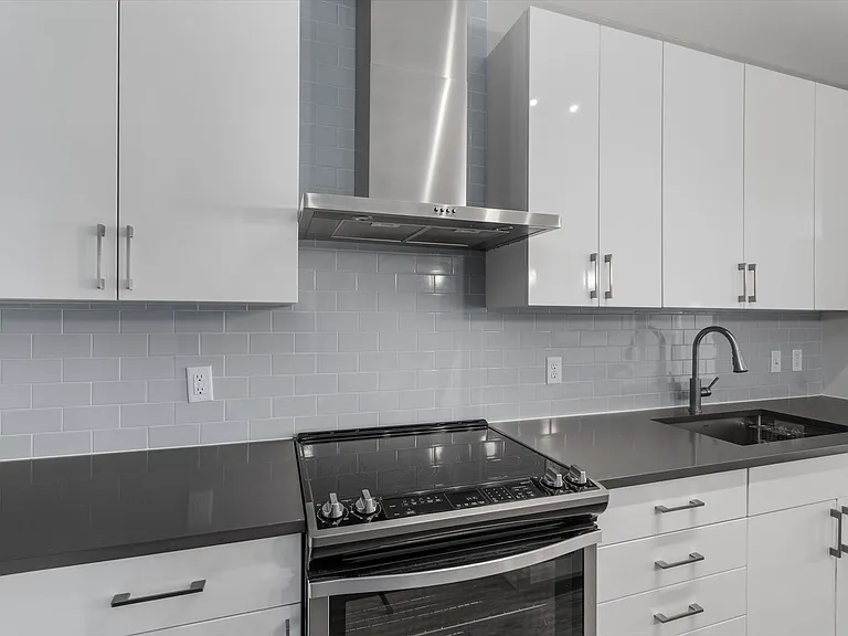 6444 Burnet Rd #501 — Photo 12