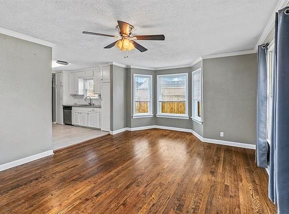 5th image of 1614 Orchid St