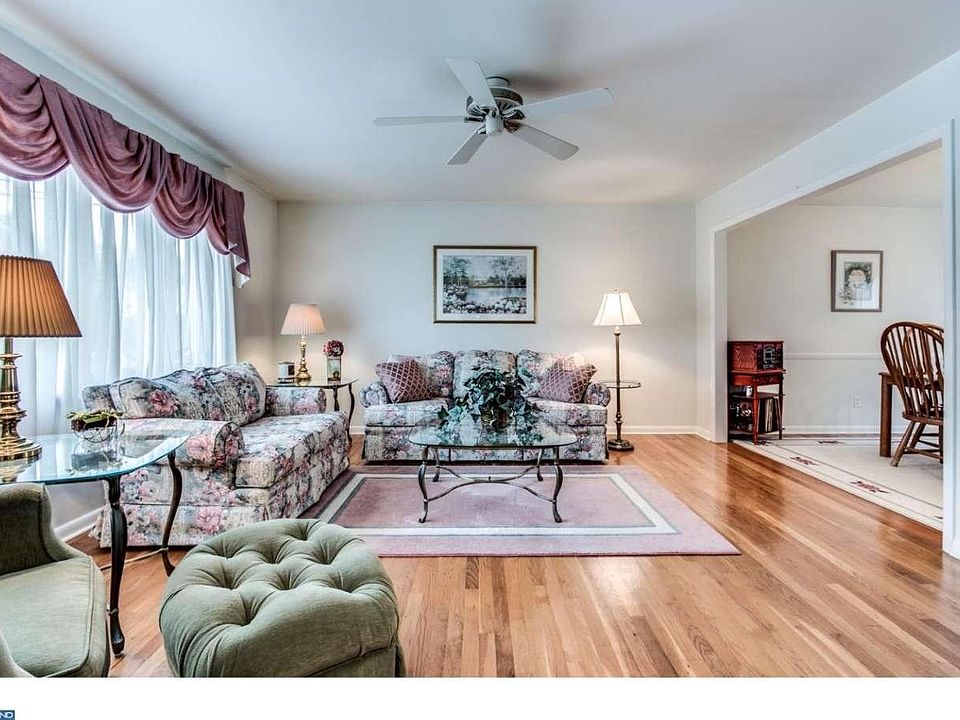1st image of 2130 Nicholby Dr
