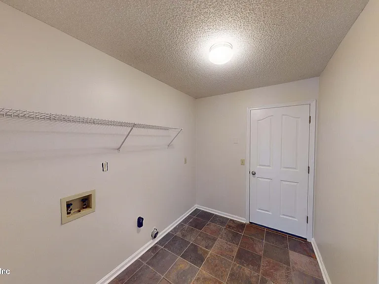 3052 Marrano Dr — Photo 14
