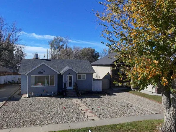 5114 E 52nd St, Taber, AB T1G 1N2