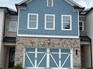 6025 Stella Dr, Alpharetta, GA 30004