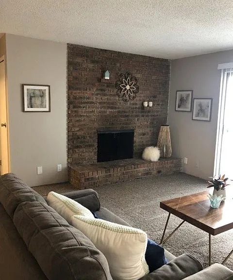 Brickstone at Woodlawn — Photo 12
