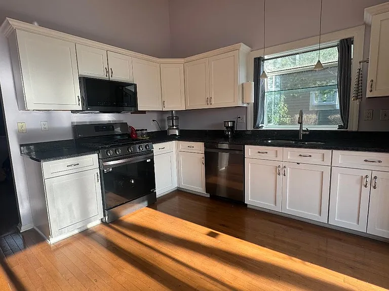 18 E Countryside Dr — Photo 11