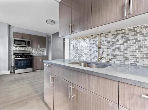 746-748 Maple Street