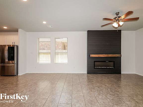 2nd image of 127 Cobble Medley Ct