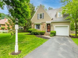 104 Dale Rd, Rochester, NY 14625