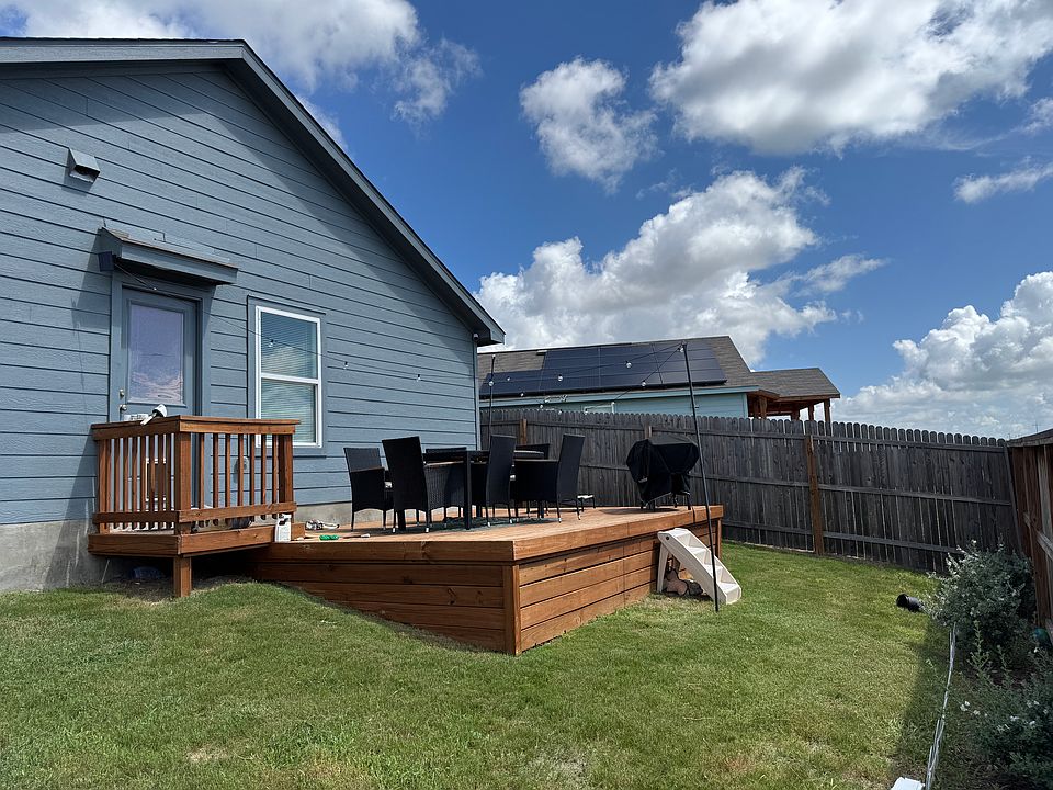 Backyard / Patio