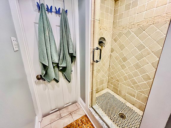 3rd image of 96 Park Ave #1