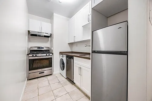 106 Fulton St #5A Photo 1