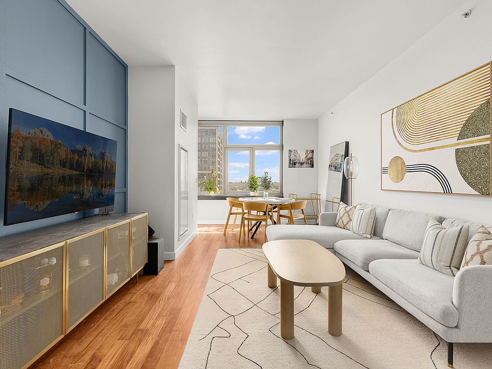 1st image of 100 Jay St APT 17E