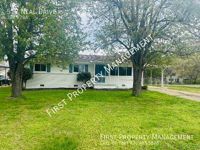 512 Neal Dr — Photo 1