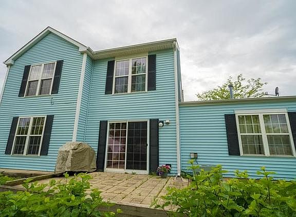 2nd image of 893 Symphony Dr