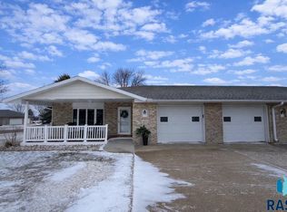 603 W 7th St, Dell Rapids, SD 57022