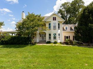 1812 Zoneton Rd, Shepherdsville, KY 40165