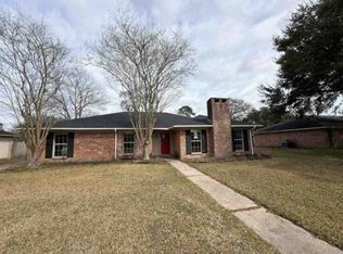 6730 Greenwood Dr, Beaumont, TX 77706