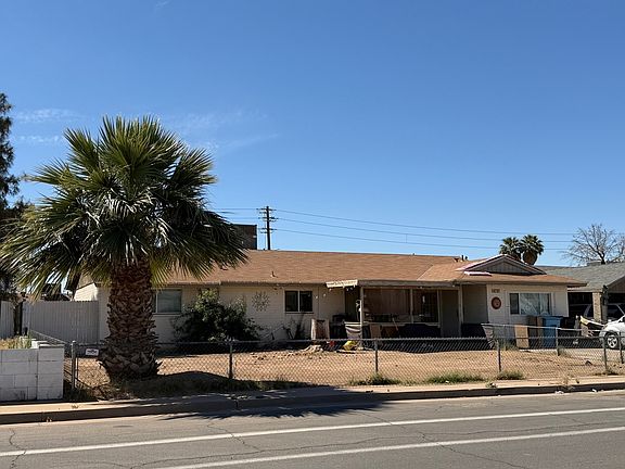 3rd image of 6727 W Campbell Ave