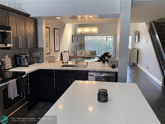 4th image of 1633 Cypress Pointe Dr #5-10