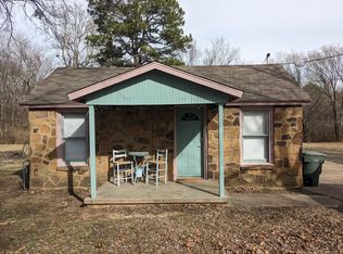1370 S Van Buren Ave, Fayetteville, AR 72701