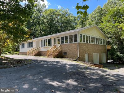 131 Upper Clubhouse Dr, Harpers Ferry, WV, 25425