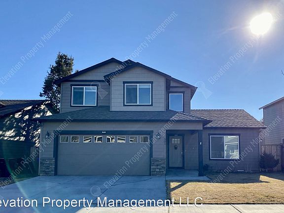 5th image of 501 SE Gleneden Pl