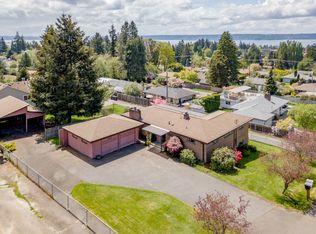 1833 SW 114th St, Seattle, WA 98146