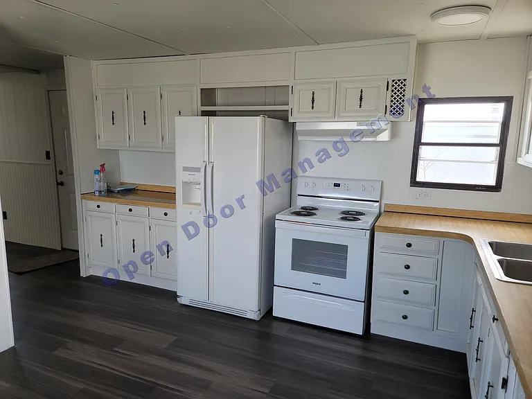 201 Hobson Ave #35 — Photo 2