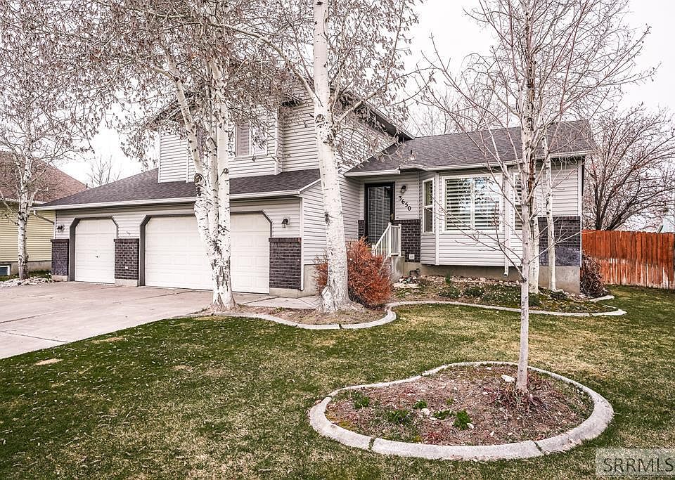 1st image of 3650 Spring Creek Dr