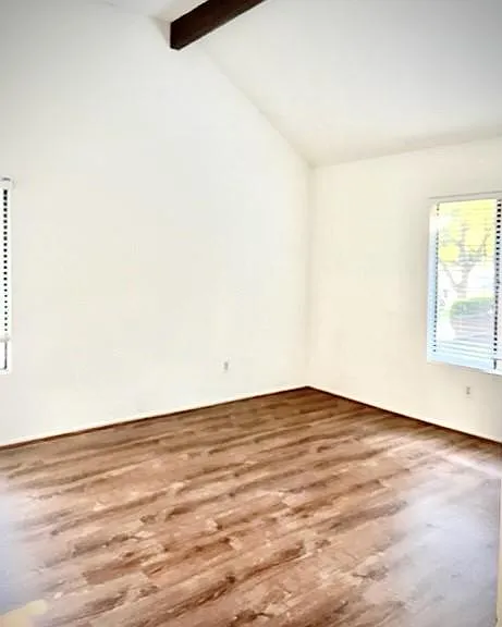 Master bedroom with Vaulted Ceilings