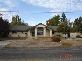 26271 Club Dr, Madera, CA 93638