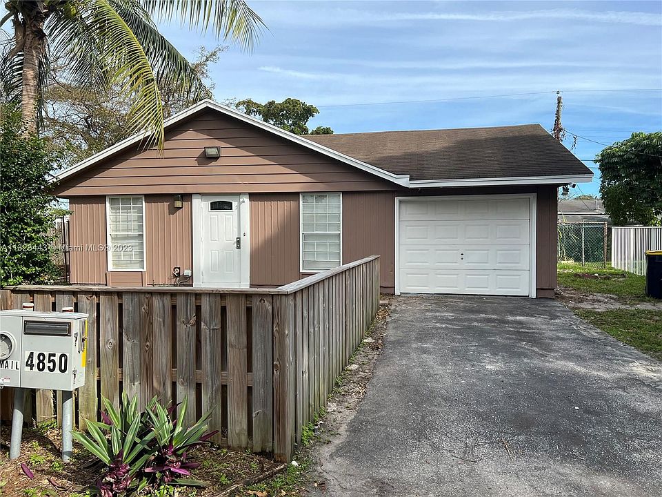 1st image of 4850 SW 25th Ave