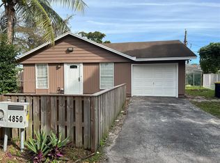 4850 SW 25th Ave, Fort Lauderdale, FL 33312