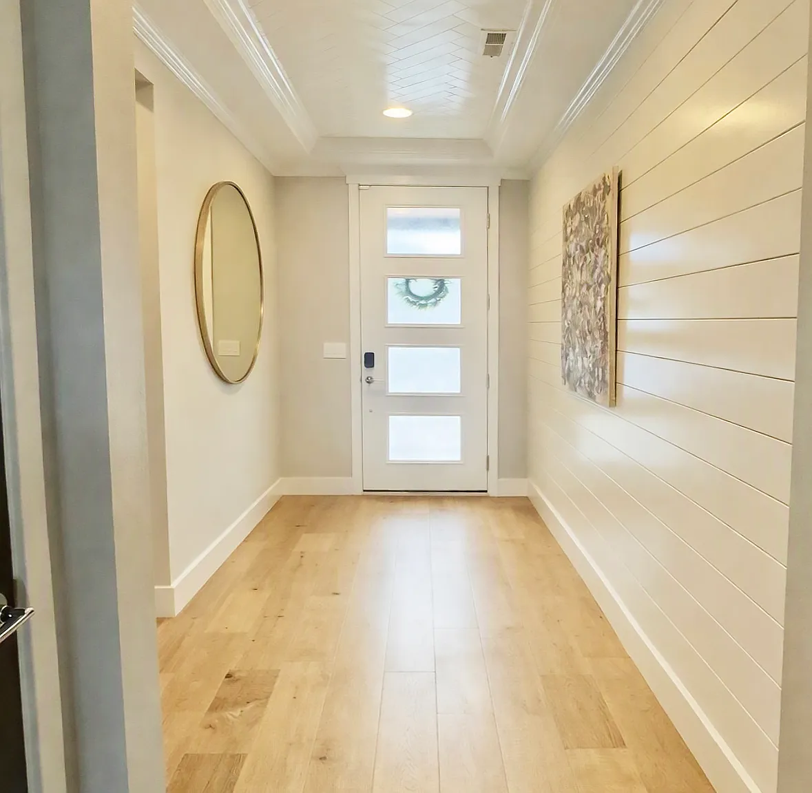 5 bed, 2710 sqft, $5,980 — Photo 3