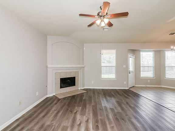 4th image of 5915 Ranch Riata Ct