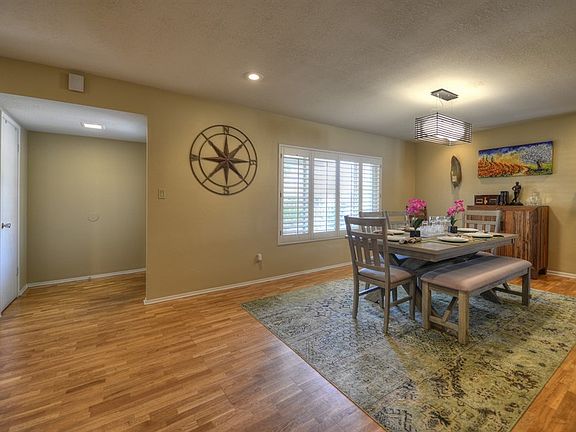 5th image of 8214 E Rancho Vista Dr