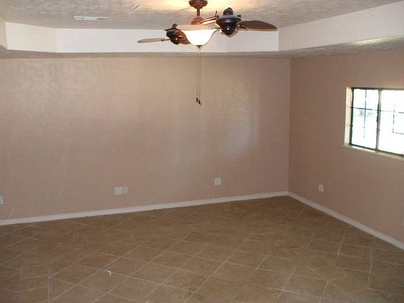 3rd image of 2315 California St