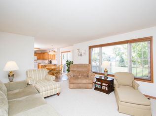 7023 Twin Lakes Rd, Perrysburg, OH 43551