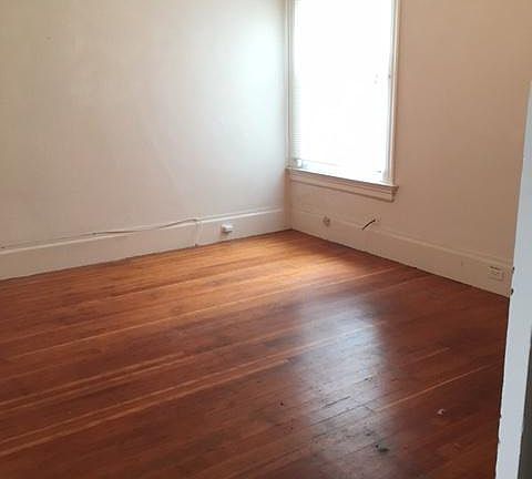 3rd image of 2674 McAllister St