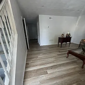 3 bed, 2.5 bath, 1584 sqft, $1,950 — Photo 4