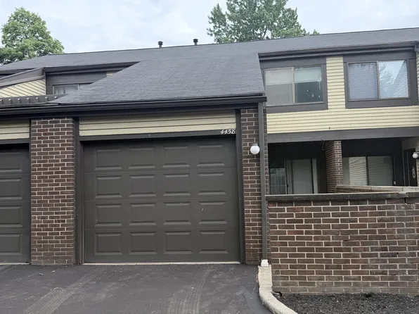 4458 Periwinkle Ln #4458, Cleveland, OH 44143